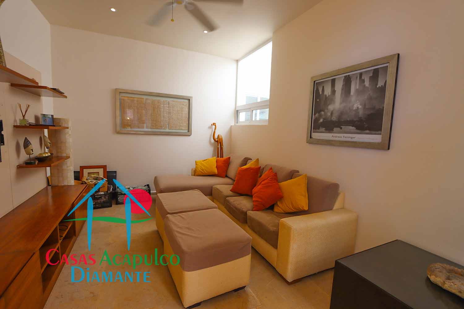 Villa Skyros - Sala de televisión 1